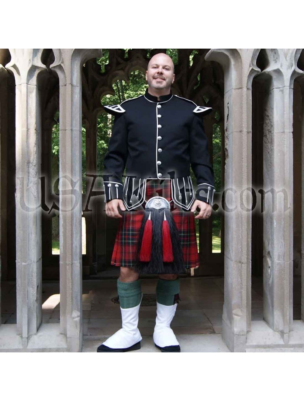 Outlander Boys In Kilts Looking Up Kilts Outlander Looking Up