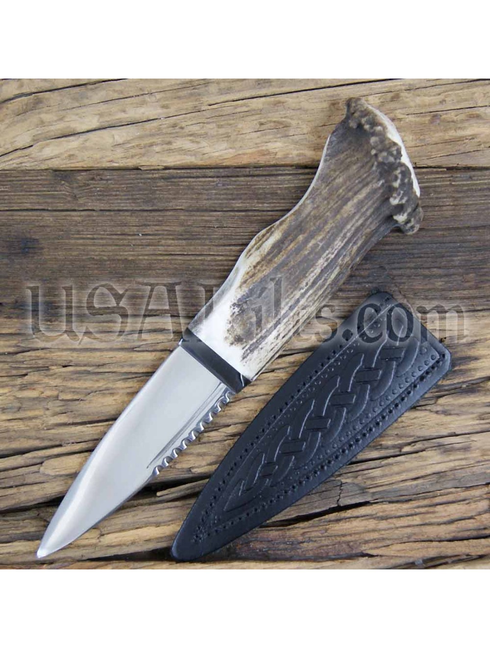 Coronet Stag Horn Sgian Dubh | Sgian Dubhs | USA Kilts | USA Kilts