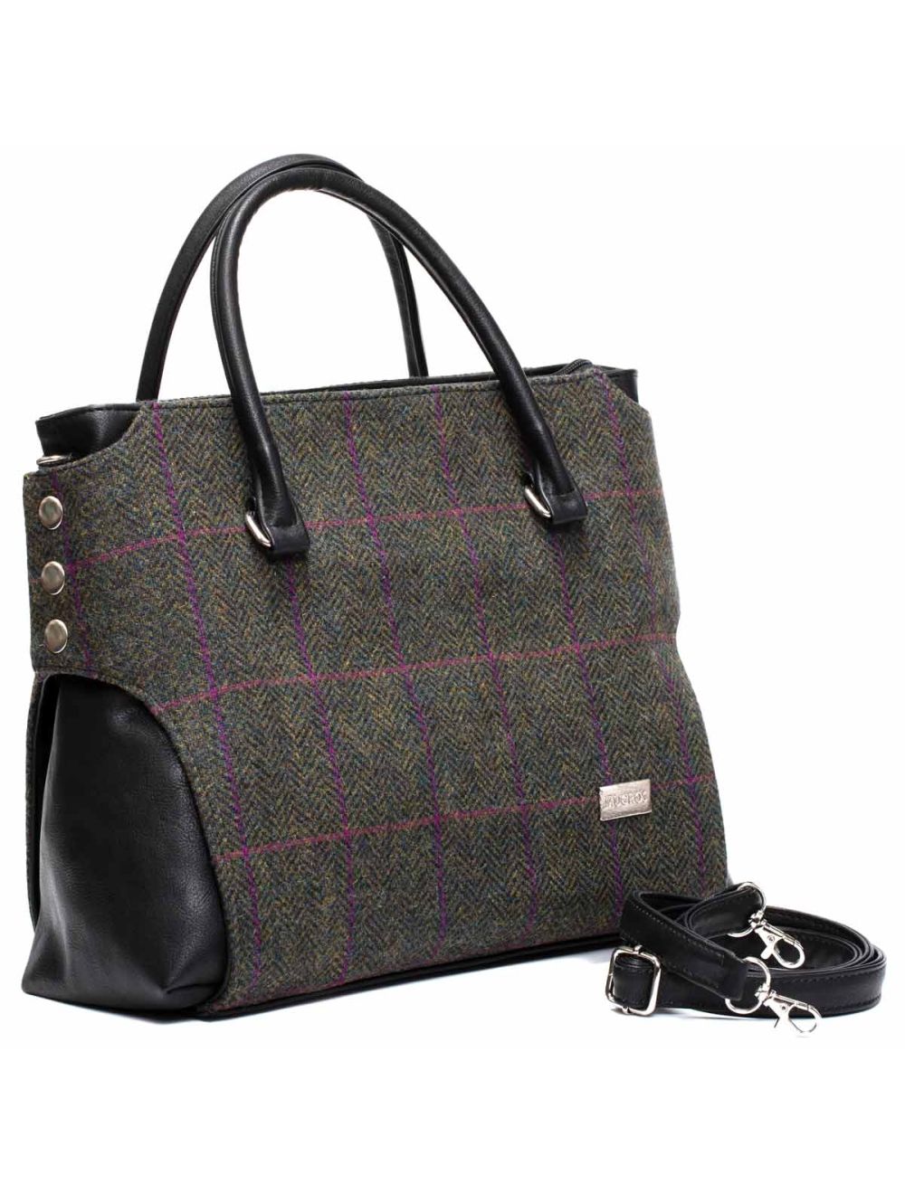 This $23 4-Piece Handbag Set Has 25,600+ Amazon 5-Star Reviews