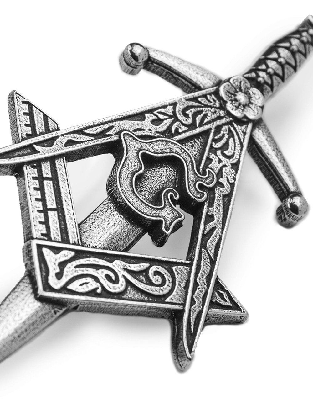 Golden, Silver, and Antique Kilt Pins Golden, Silver, and Antique Kilt Pins