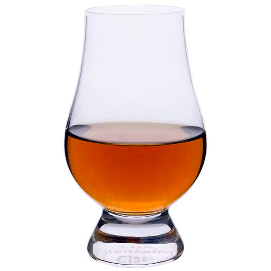 Scotch whiskey, rum, brandy nosing glass, Stock vector